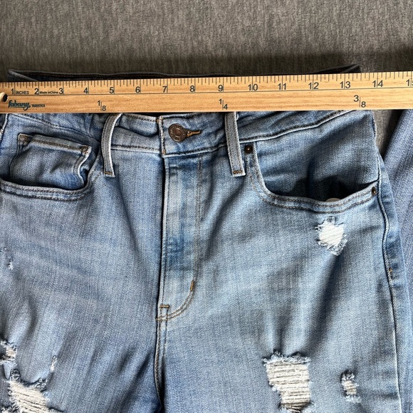 Levi’s Blue Skinny Jeans with Distressed Details high rise 30/26 - Picture 3 of 6